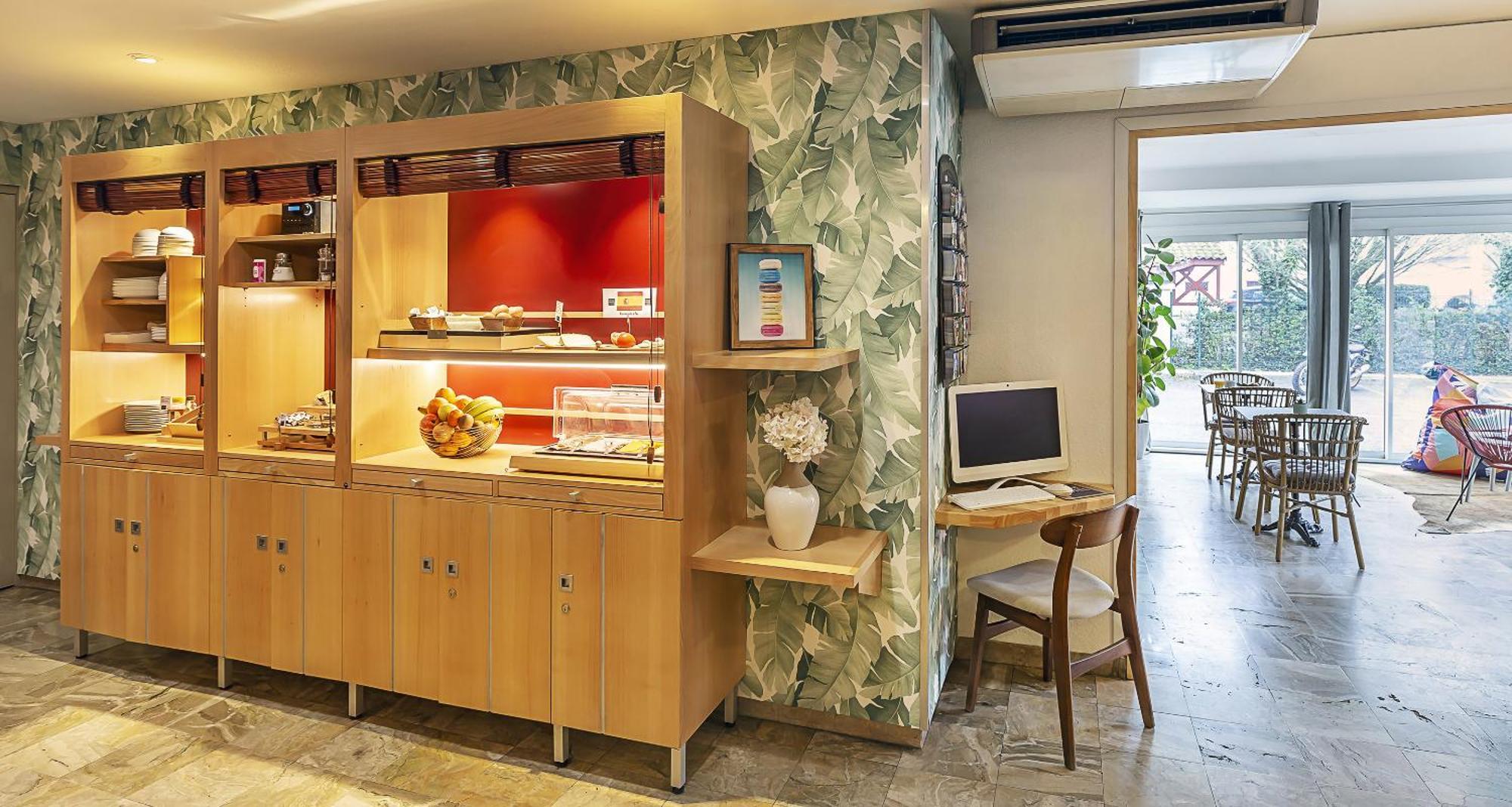 Ostal Pau Universite - Sure Hotel Collection By Best Western Екстериор снимка