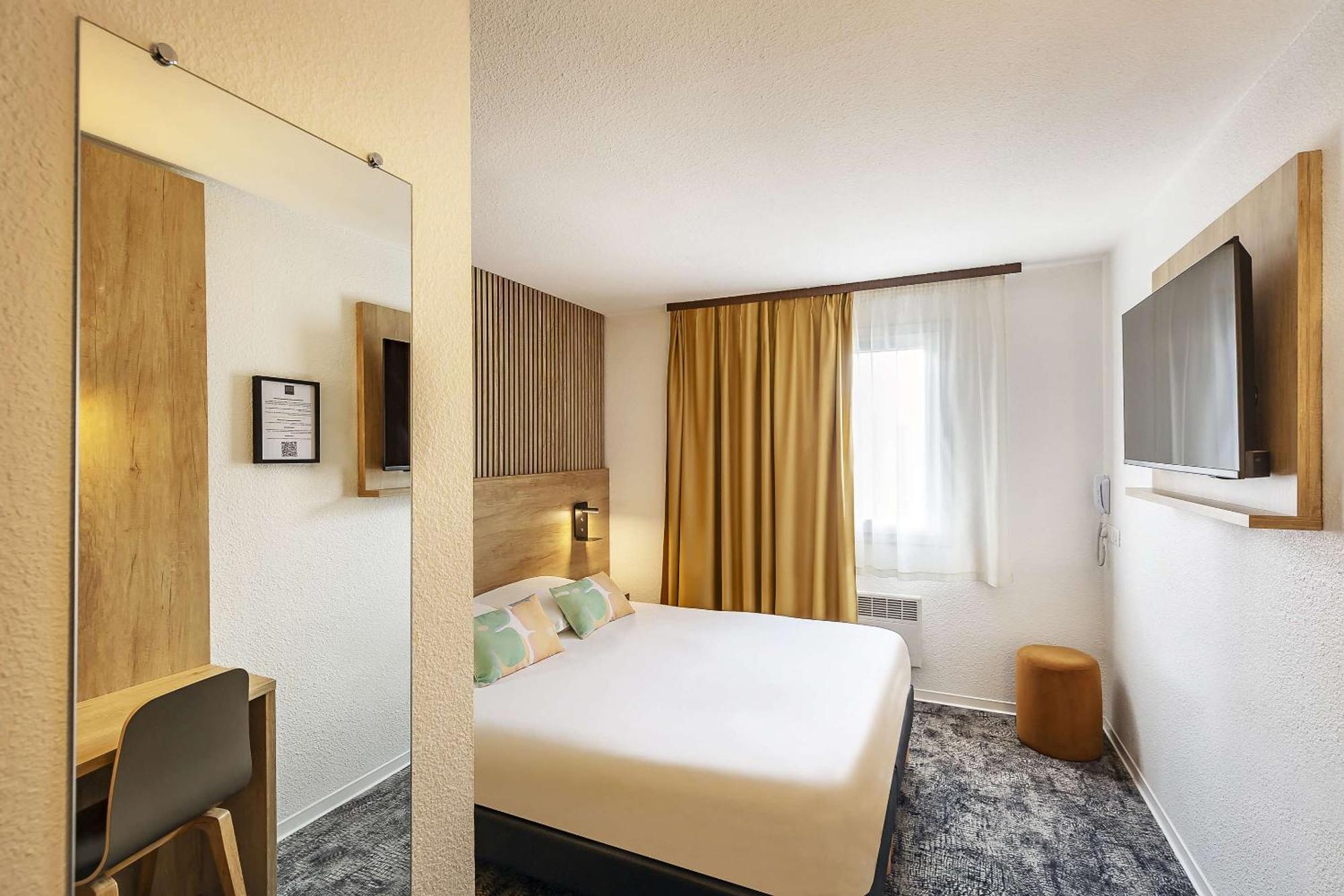 Ostal Pau Universite - Sure Hotel Collection By Best Western Екстериор снимка