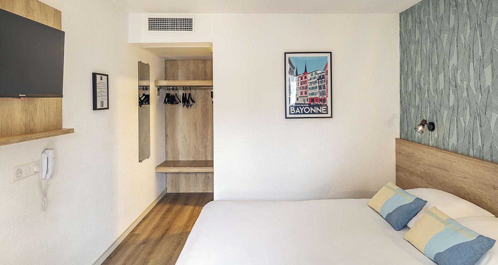 Ostal Pau Universite - Sure Hotel Collection By Best Western Екстериор снимка